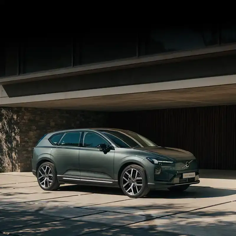 Photo https://volvo-chevalley.ch/mediasecure-getphoto?dossier=offres&photo=Campagne_volvo_EX60_sans_apport_mob_v2_20260810161415.webp