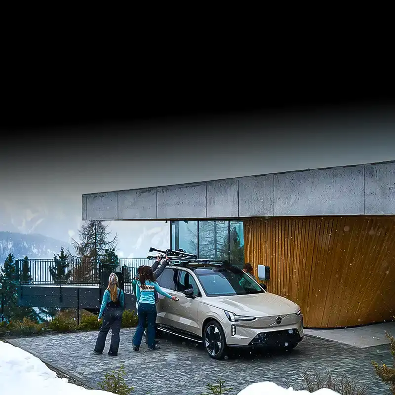 Photo https://volvo-chevalley.ch/mediasecure-getphoto?dossier=offres&photo=Volvo_services_et_accessoires_hiver_2026_mob_20260928154843.webp