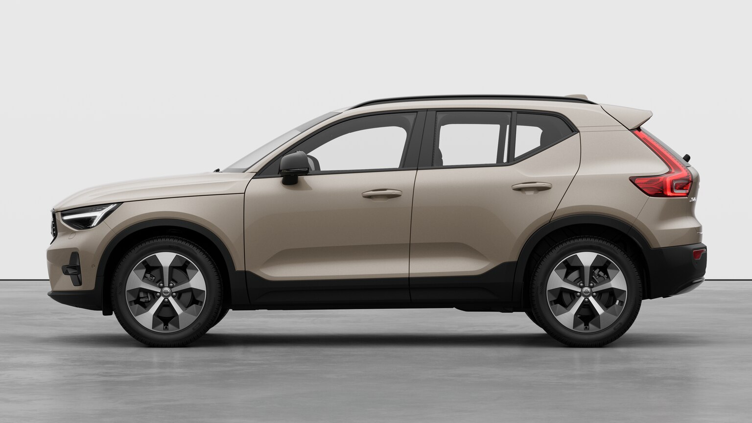 Volvo XC40 B3 Mild Hybrid Essence Core XCITE MY26