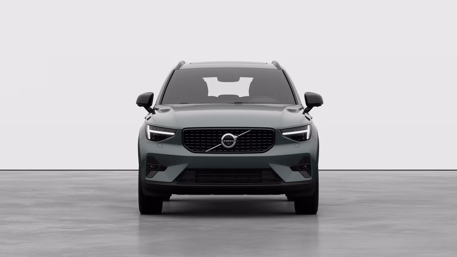 Volvo XC40 B3 Mild Hybrid Essence Core XCITE MY26