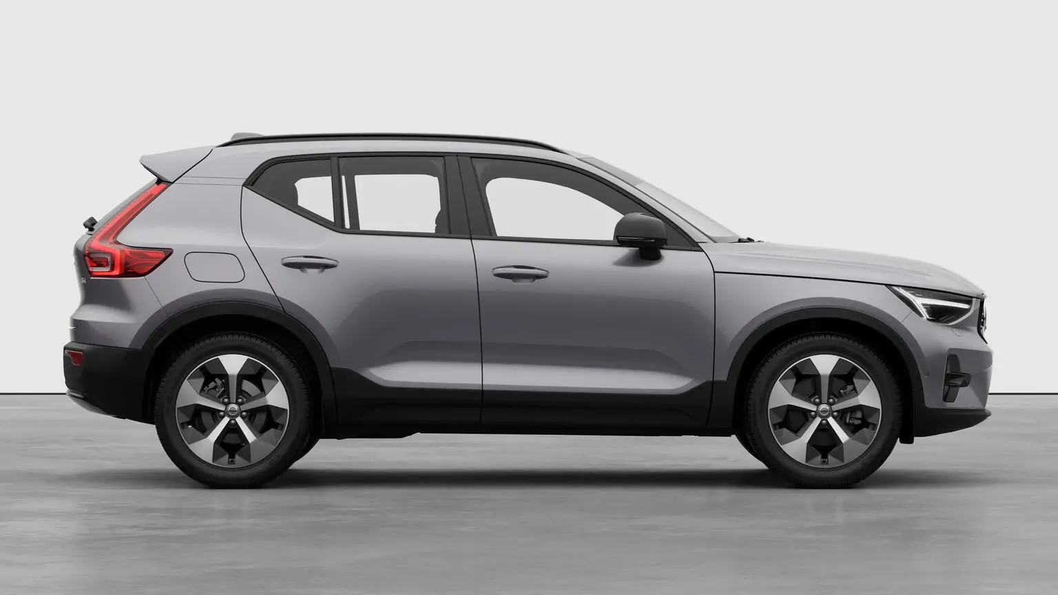 Volvo XC40 B3 FWD Plus Dark MY27