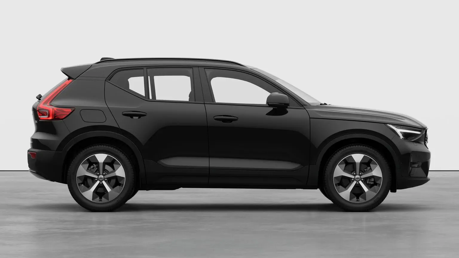 Volvo XC40 B3 FWD Plus Dark MY27