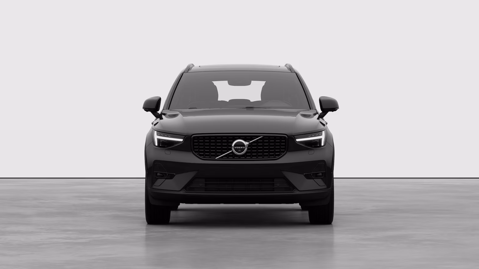 Volvo XC40 B3 FWD Plus Dark MY27