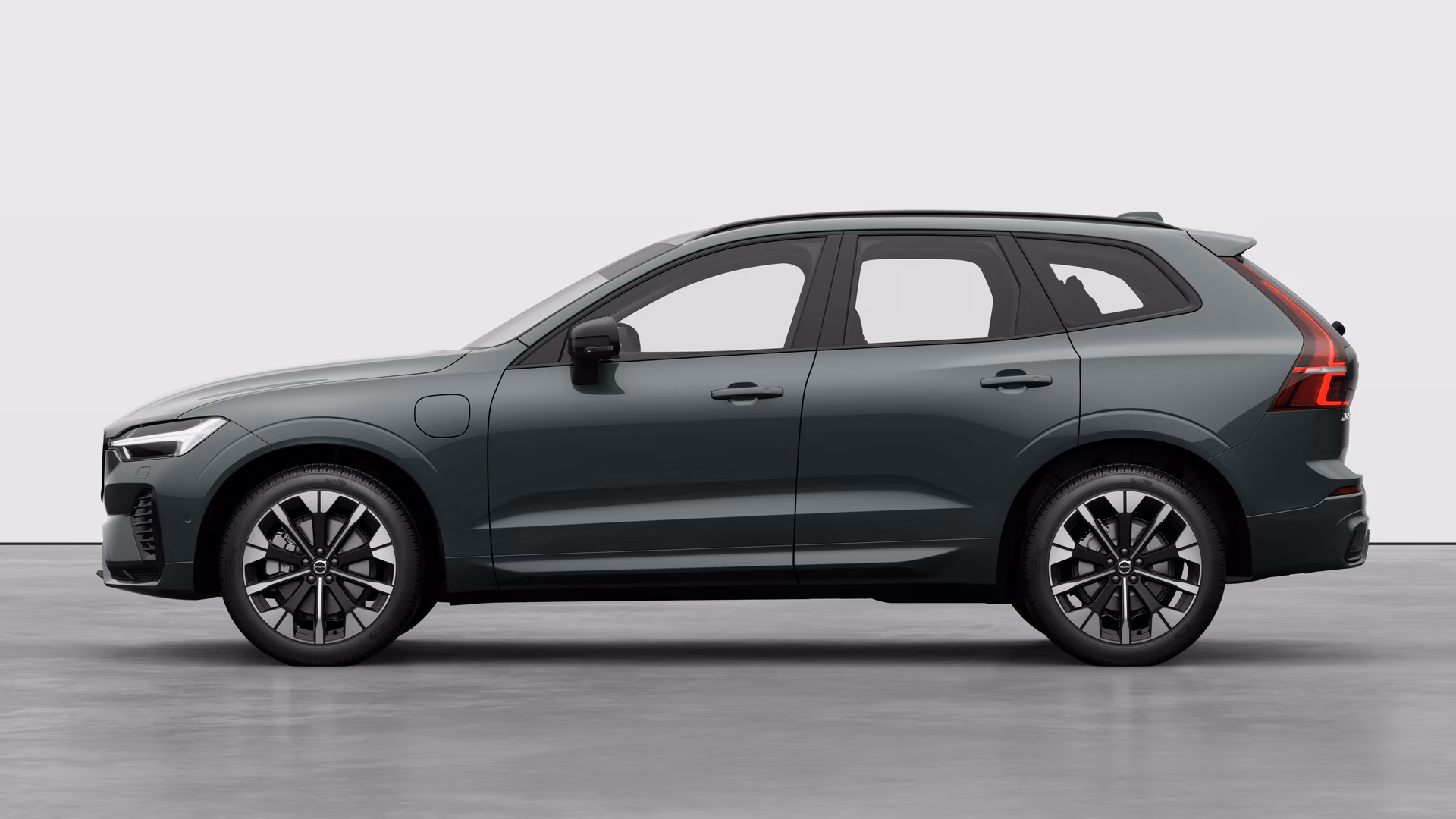 Volvo XC60 T6 AWD Hybride rechargeable Électrique/essence Plus Dark MY27