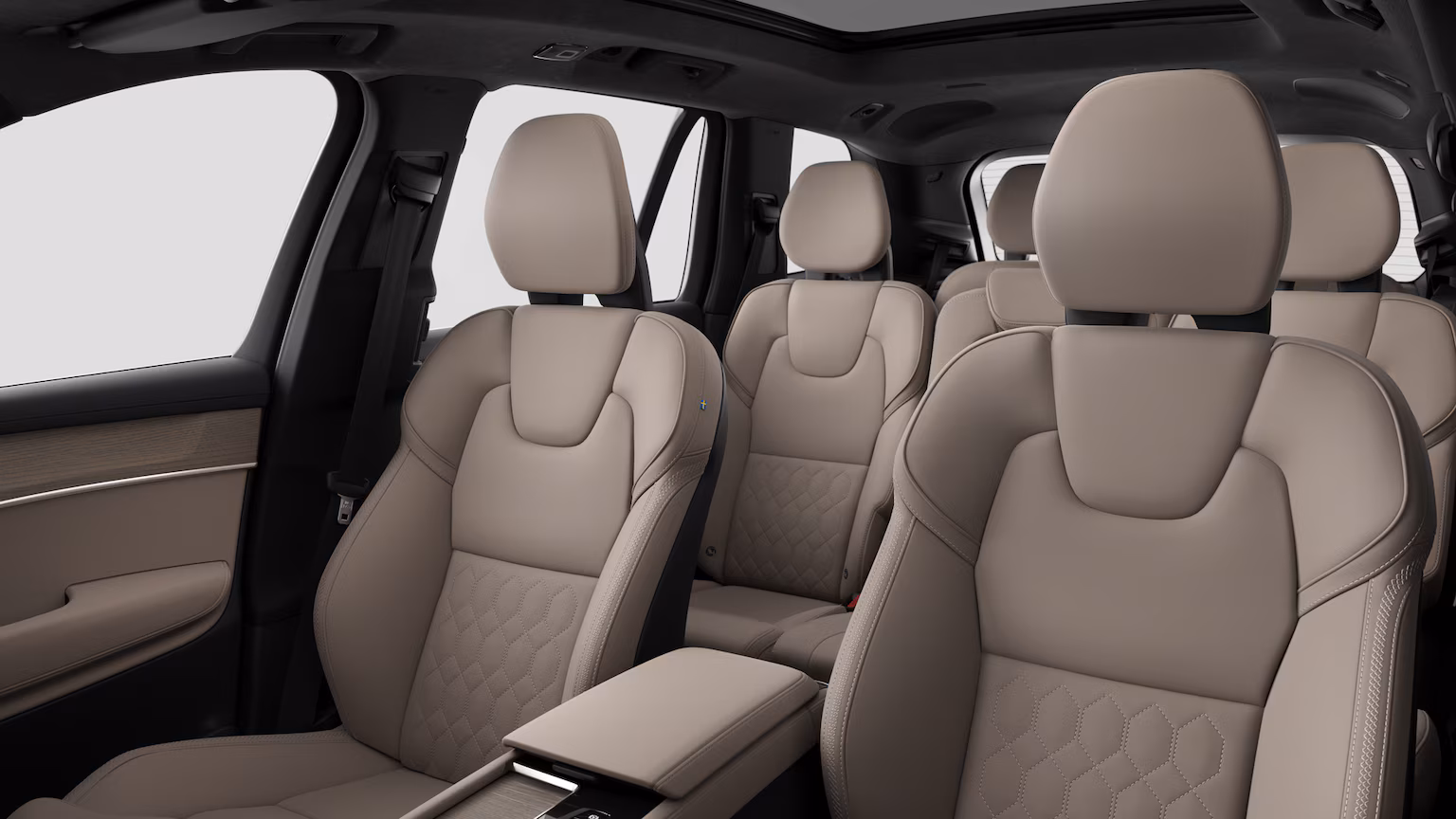 Volvo XC90 B5 AWD Hybride légère Essence Plus Dark 7 Sièges MY27