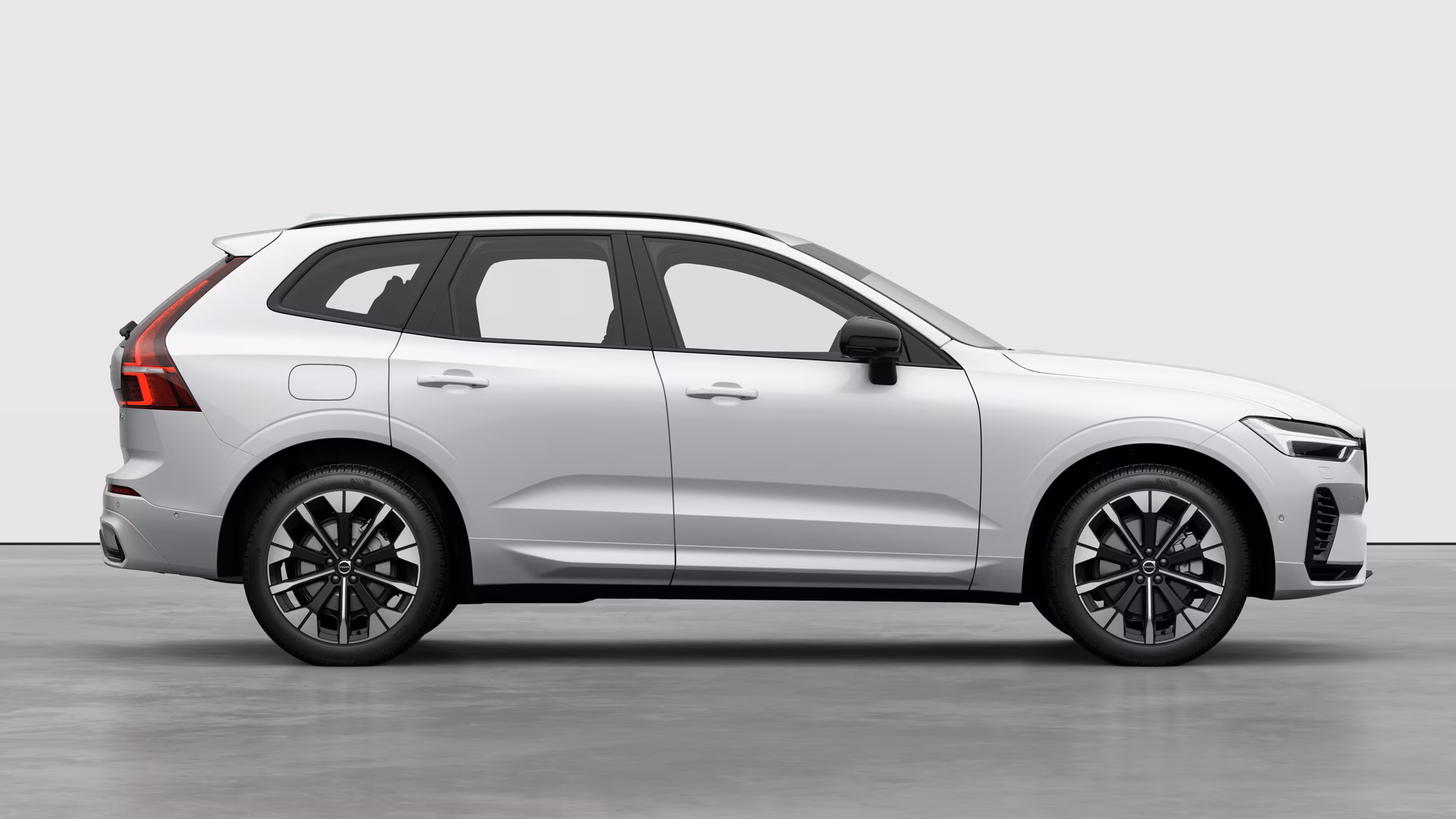 Volvo XC60 Black Edition T8 AWD Hybride rechargeable Électrique/essence Ultra MY27